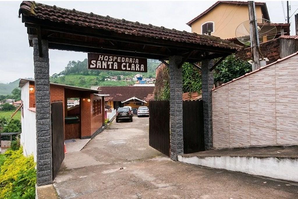 Pousada Hospedaria Santa Clara Santa Rita de Jacutinga Exterior photo